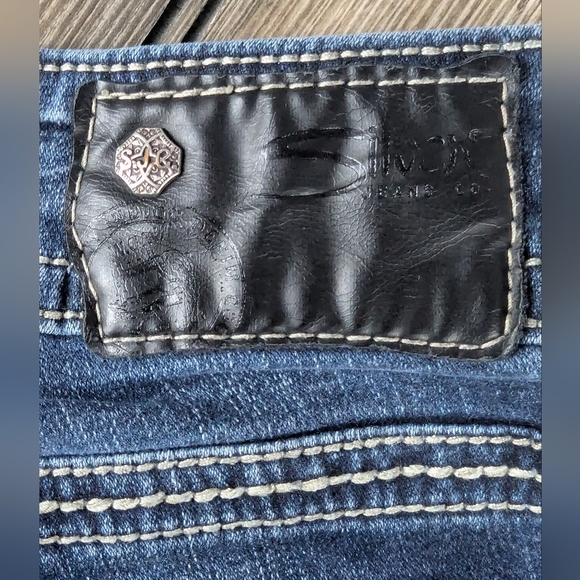 Silver Suki Fluid Denim Capris Size 26 - Picture 6 of 10